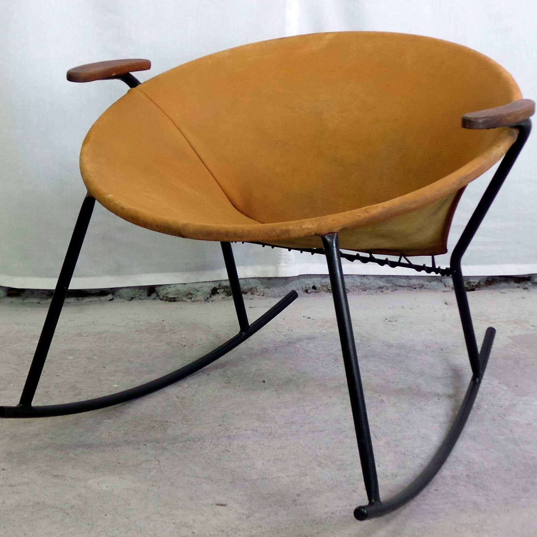 Mid Century Modern 1960's Disk Chair ( Rocker) Modernism